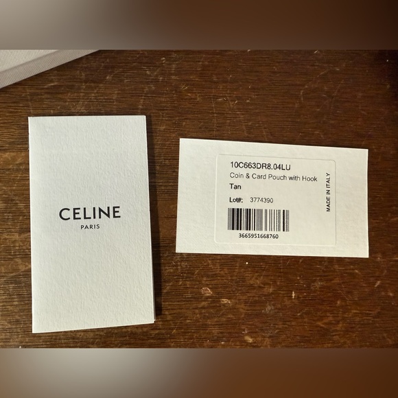 NWT Celine COIN AND CARD POUCH CUIR TRIOMPHE IN SMOOTH CALFSKIN - Picture 8 of 9